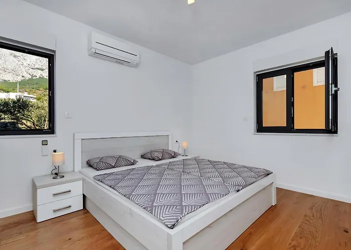 Luxury Sidro With Free Parking