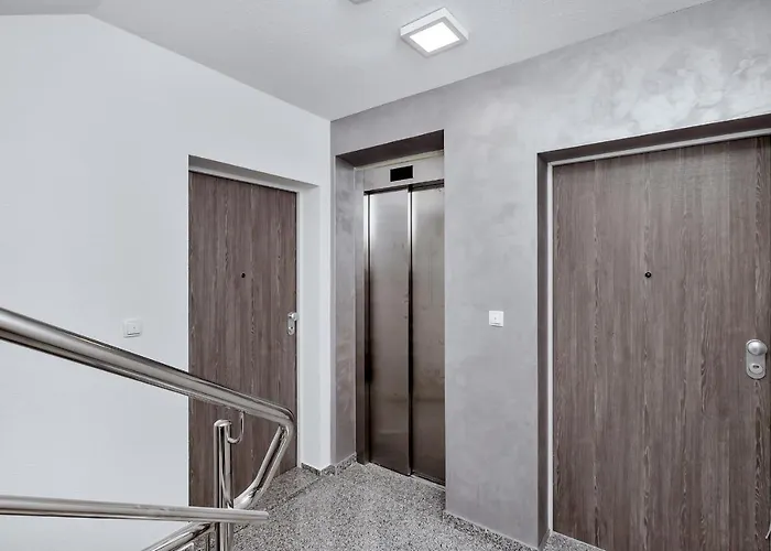 Luxury Sidro With Free Parking Appartement